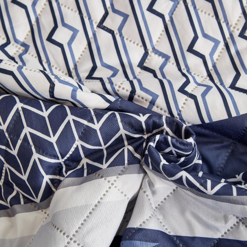 Quilted Water-Resistant Furniture Protection Mat